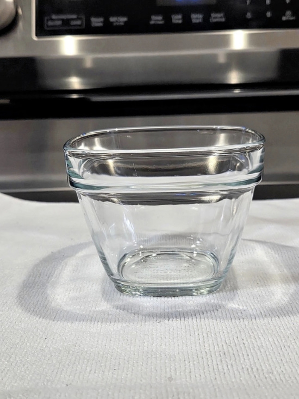 Rubbermaid 1.5cup Clear Glass Square Dish